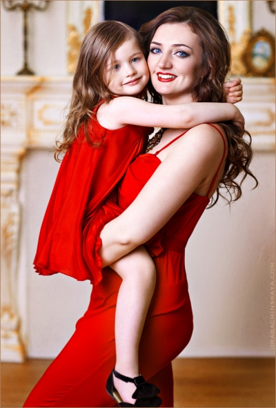 С днем матери, дорогие мамочки, будущие и настоящие!