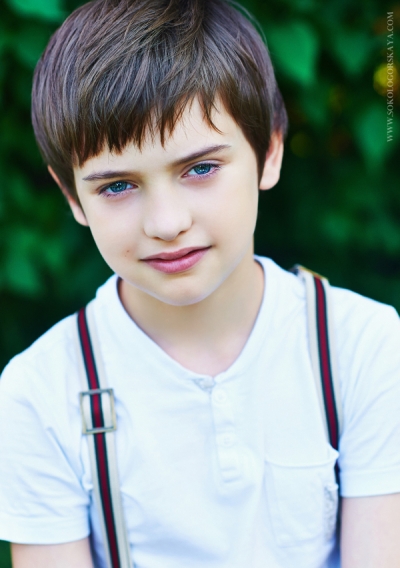 Аркадий. Сиреневый сад.